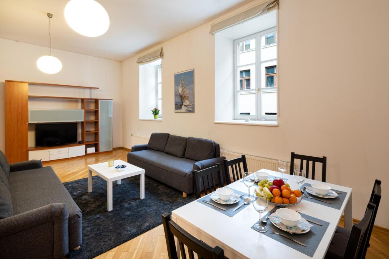 Old Riga Two Floor Palasta Loft Apartment With River View Dış mekan fotoğraf