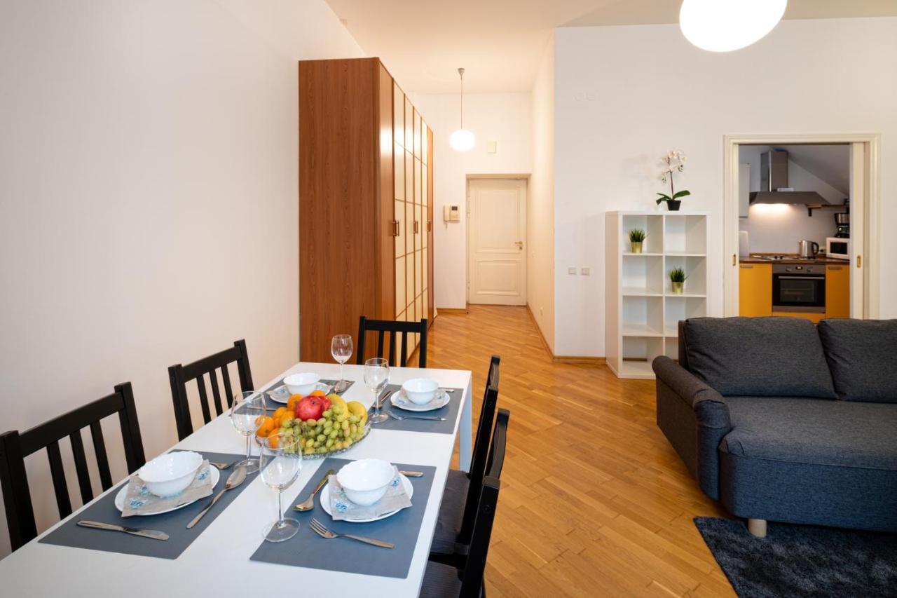 Old Riga Two Floor Palasta Loft Apartment With River View Dış mekan fotoğraf