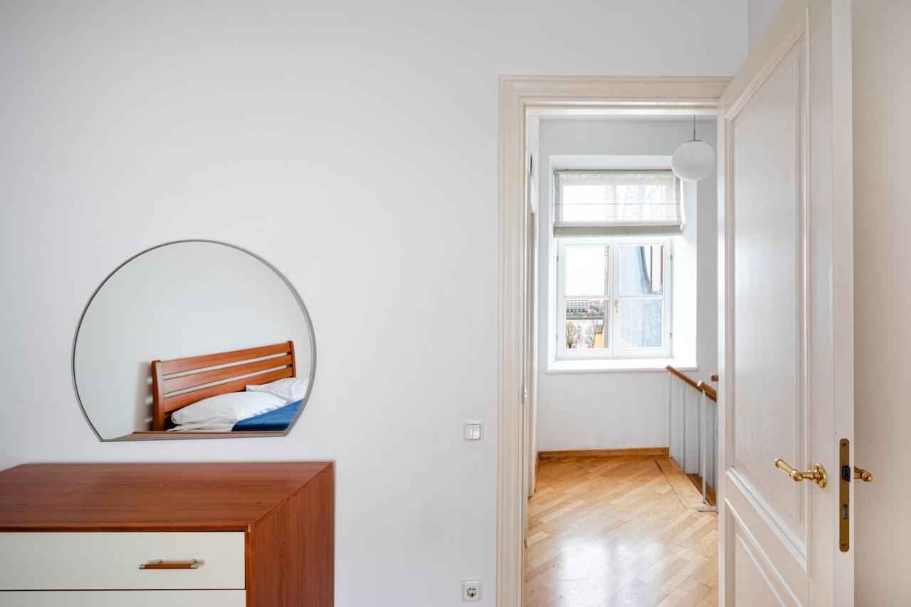 Old Riga Two Floor Palasta Loft Apartment With River View Dış mekan fotoğraf